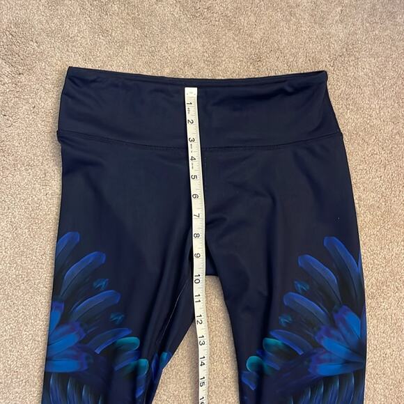 Alo Yoga Airbrushed Feather Leggings Size S Blue Green Anthropologie - Picture 8 of 9
